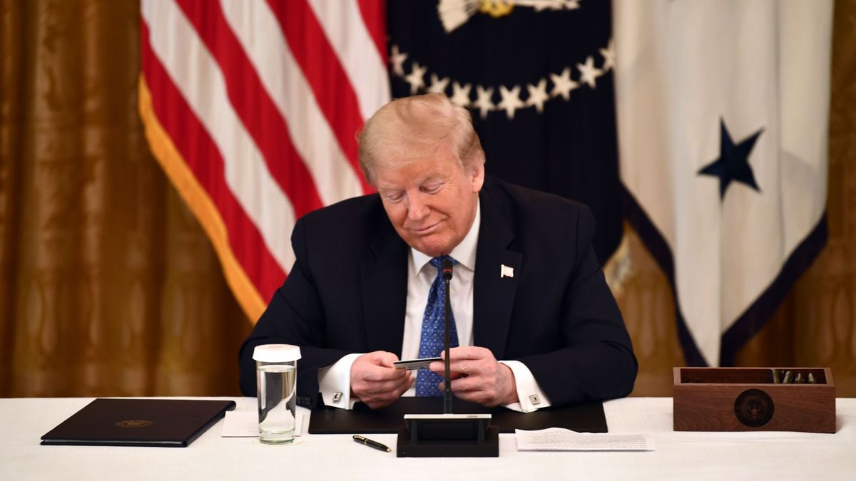 credit-card-rates-trump-bernie