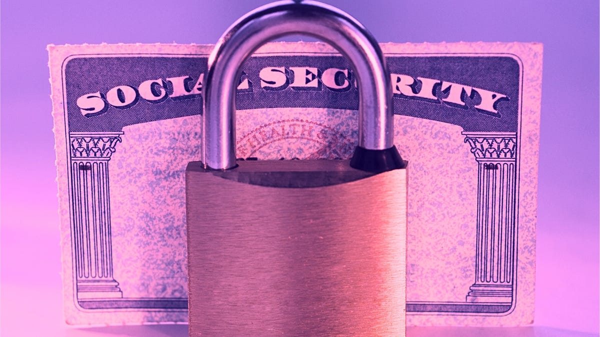 identity-theft-lock-social-security