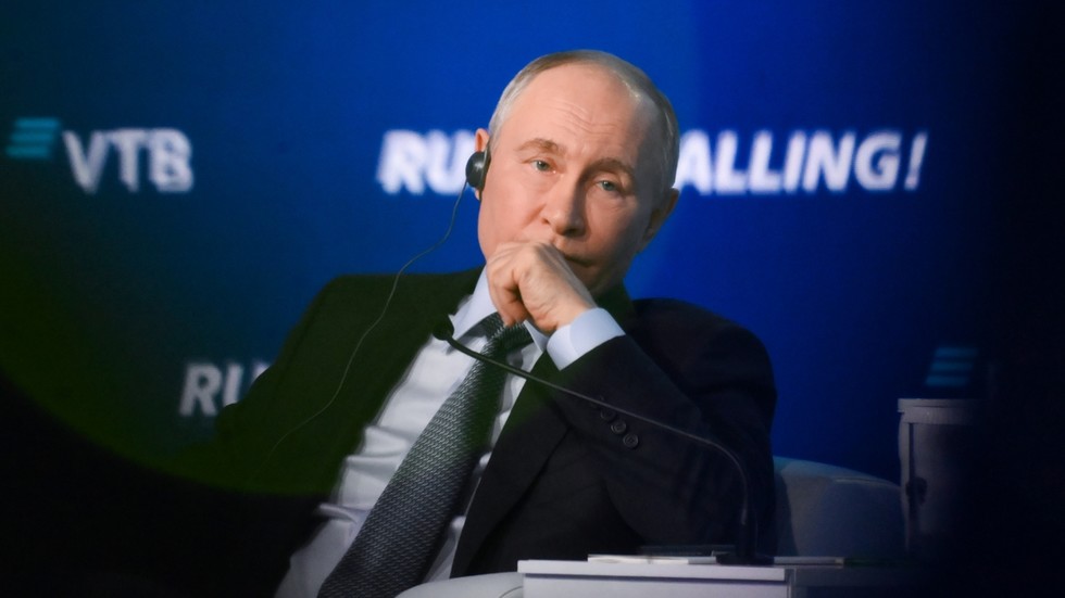 putin-investment-forum-eastern-economies