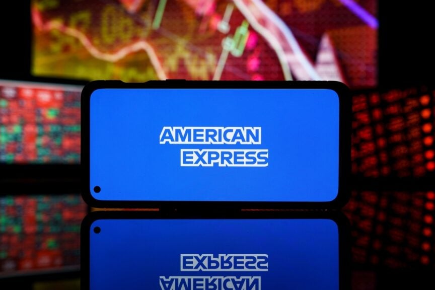american-express-q4-forecast-insights