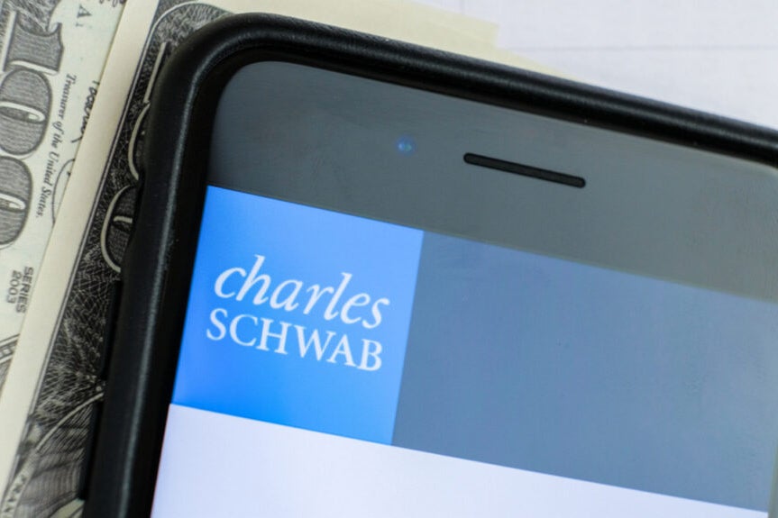 charles-schwab-q4-earnings-insights