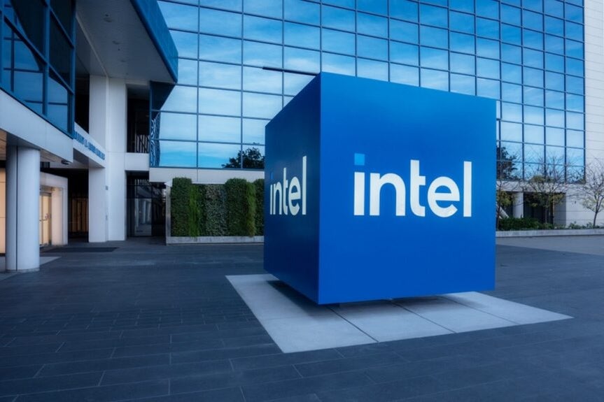 intel-stock-leadership-change