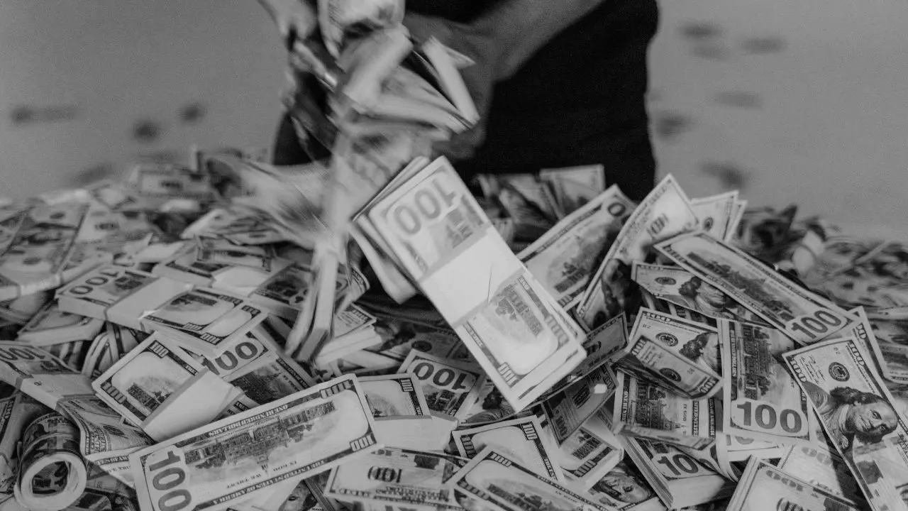 unlocking-wealth-money-resolutions