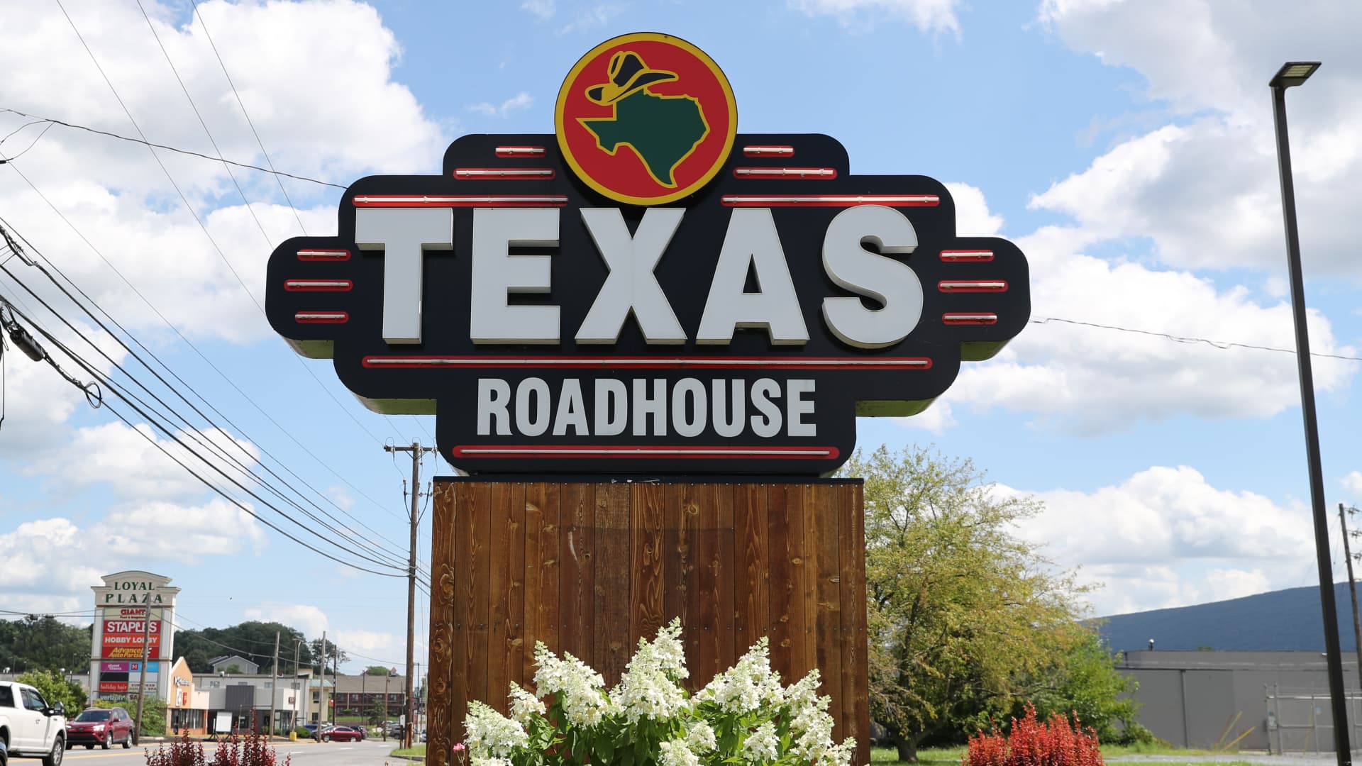 texas-roadhouse-shares-growth